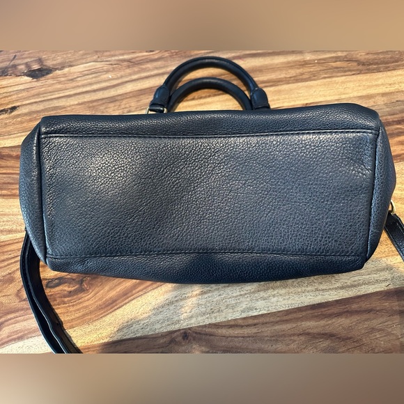 Marc Jacobs Pebbled Leather Handbag with Shoulder Strap - Picture 2 of 16